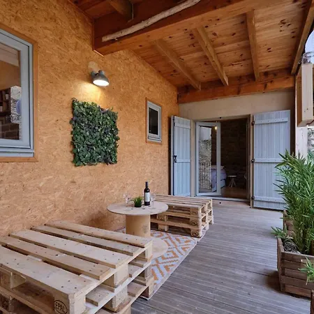 Melina - Appartement Dans Les Remparts De La Bastide Avec Parking Et Terrasse Carcassonne Exterior foto