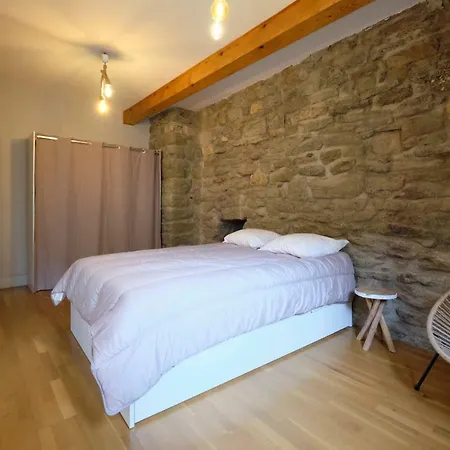 Melina - Appartement Dans Les Remparts De La Bastide Avec Parking Et Terrasse Carcassonne Exterior foto